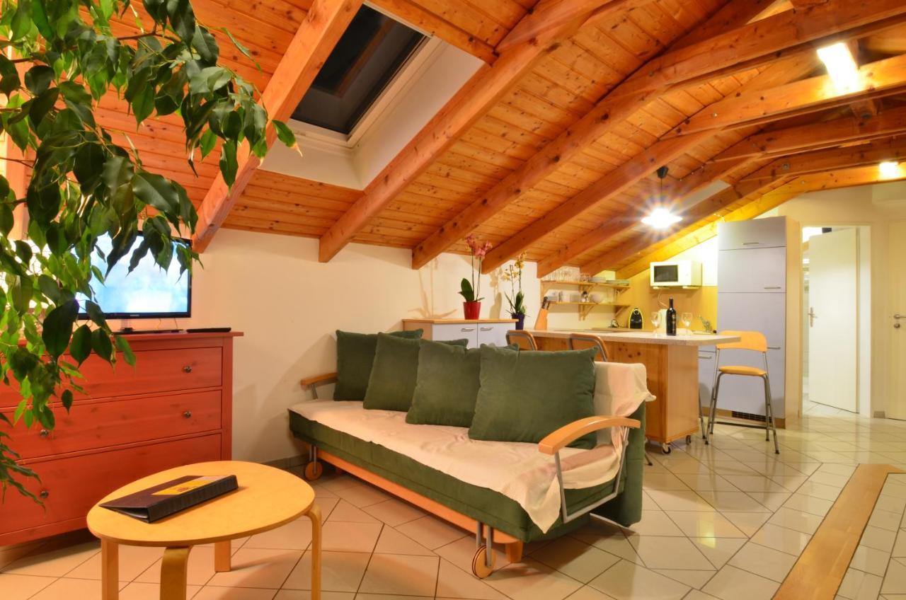 Ajo Lake View Apartment - Self-Check-In Вена Экстерьер фото